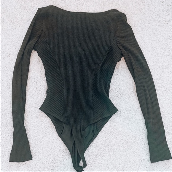 COPY - Fashion Nova - Bodysuit Pauline Black - Picture 3 of 5